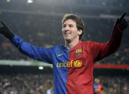 【华体会体育】姆巴佩神级发挥力压群星，皇马四大王牌光芒难掩一人之辉