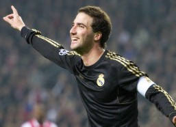 【华体会】西甲焦点对决，皇家贝蒂斯与赫塔费交锋，进攻锐度与防线韧性的联赛较量