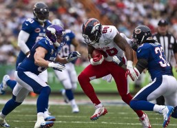 华体会官网_里瑟深情回顾，杰拉德，利物浦永恒的队长与时代精神